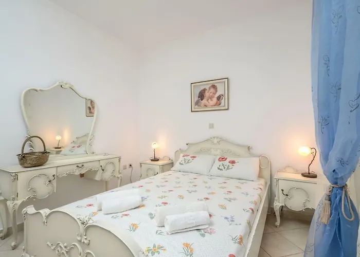 Lovely For 6ppl , 2 Bdrm , In Naxos , Private Patio 公寓 Naxos City